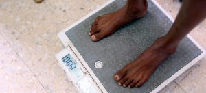 Millones de personas están en riesgo de morir por insuficiencia alimentaria aguda, en países asolados por conflictos armados en Asia y África, pero también en varios de América Latina y el Caribe. Foto: Mohammed Huwais/Unicef